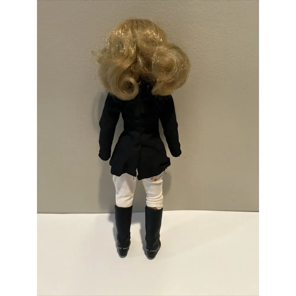 1976‎ Kenner International Velvet Sarah O'Neil Doll